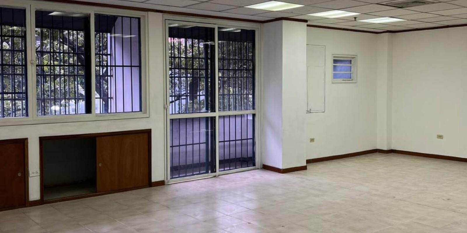 Oficina en Alquiler en Plaza de La Candelaria, Caracas -$650