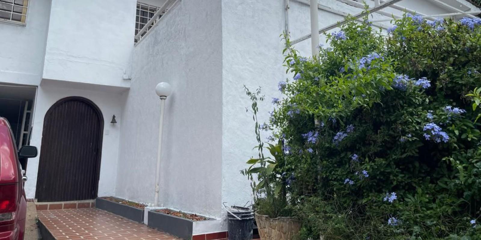  Los Dos Caminos, Caracas  venta de casa