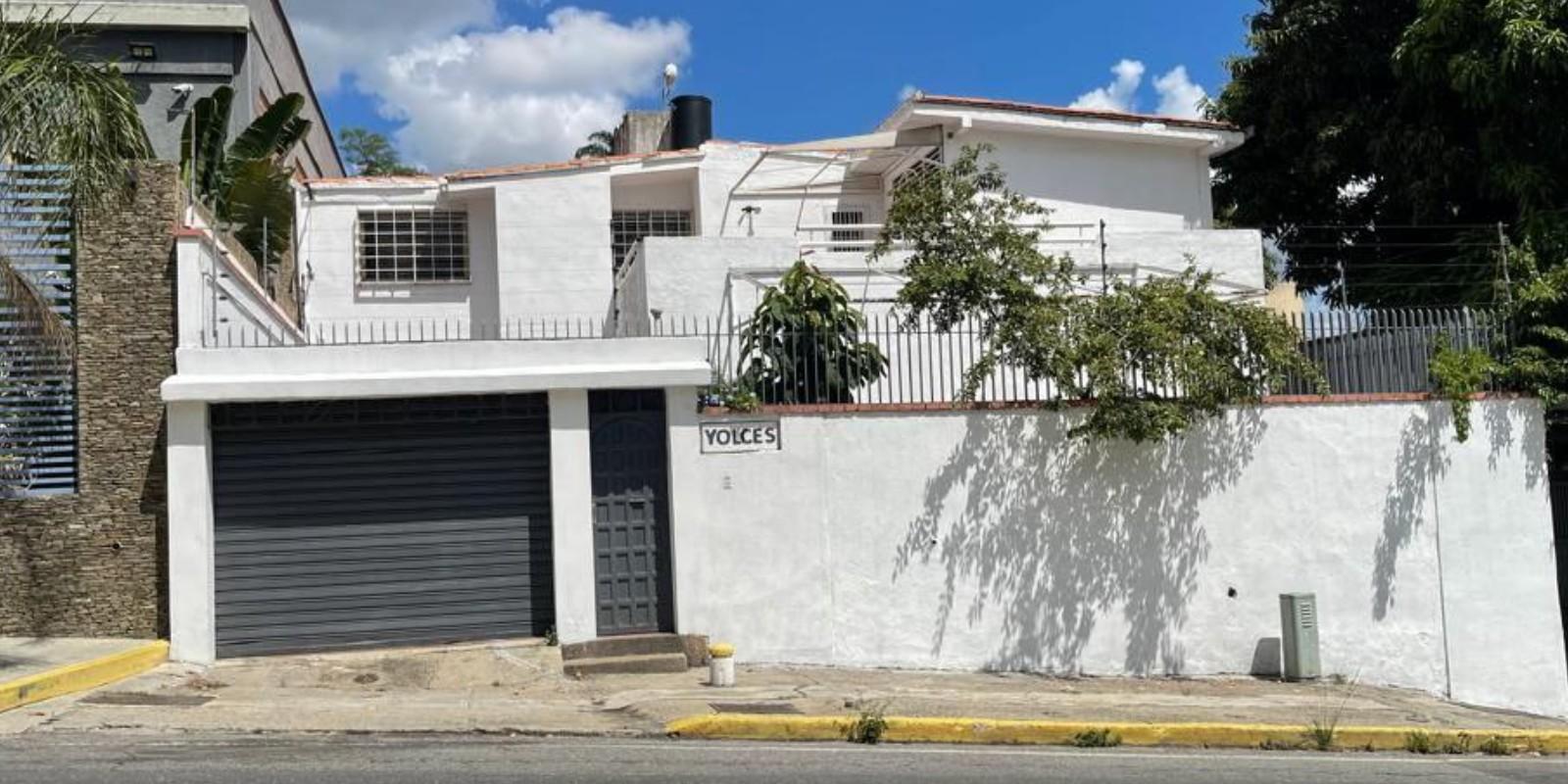 Inmobiliaria en Los Dos Caminos, Caracas