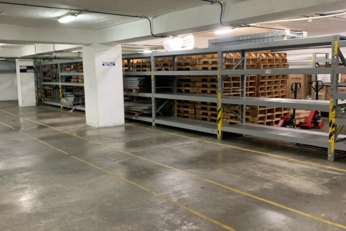 Av. Lebrún Petare.  Municipio Sucre , Caracas Caracas 1073 Mirella Crisafulli