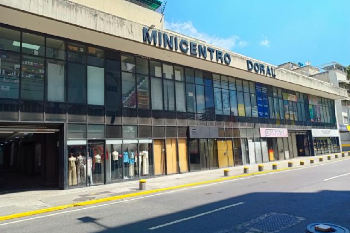 Multicentro Doral, Chacaito, Caracas Caracas 1050 Mirella Crisafulli